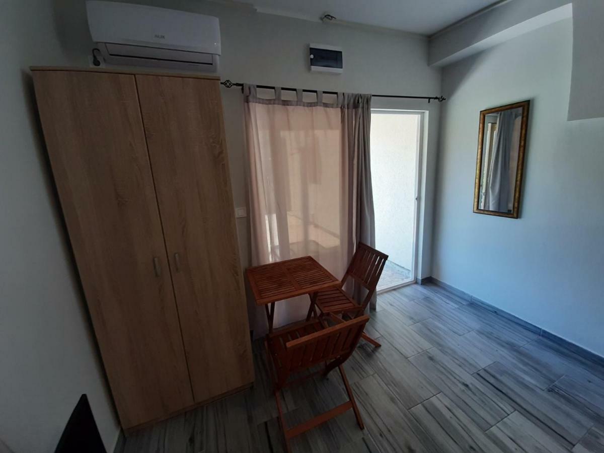 Apartman Dakovic *