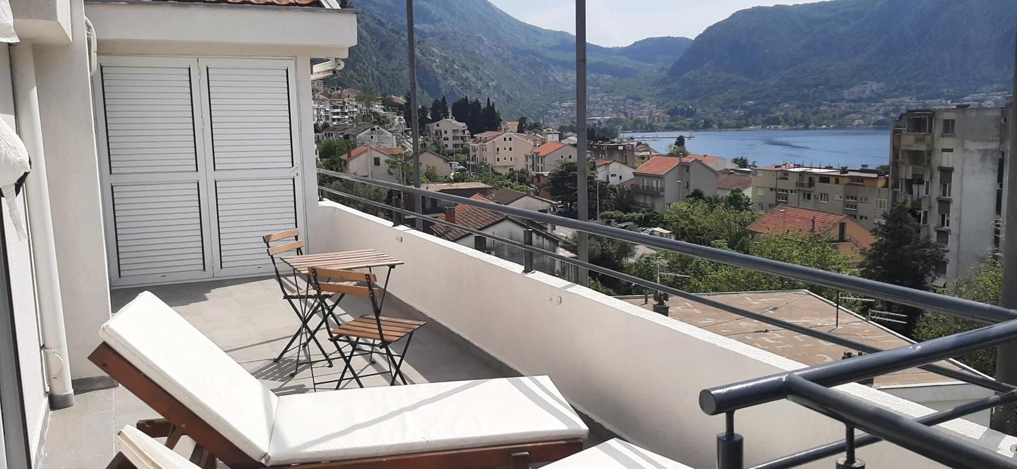 Dakovic Apartment Kotor