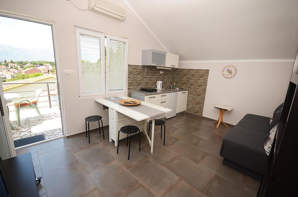 Apartment Dakovic *