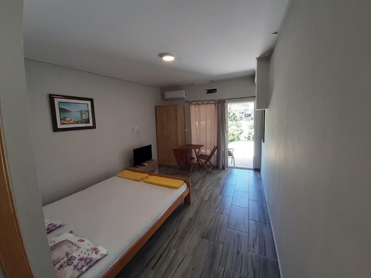 Dakovic Apartment *